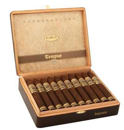 Alec Bradley Tempus Terra Novo