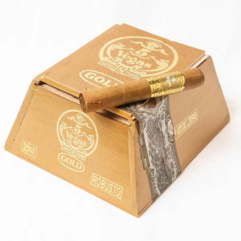 5-vegas-gold-robusto-3.jpg