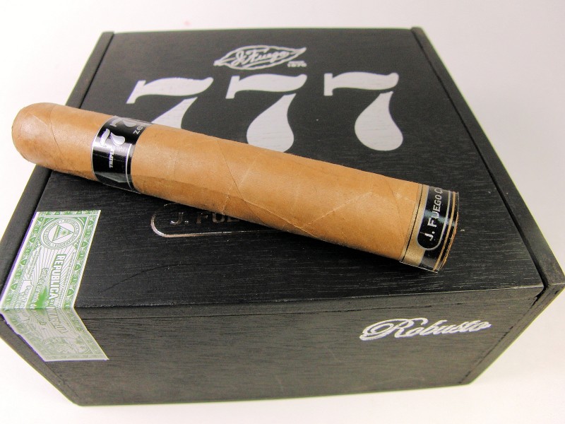 Triple 777 Zero Robusto