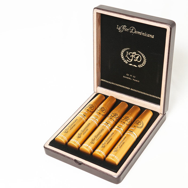 La Flor Dominicana Oro Chisel Tubos в подарочной упаковке