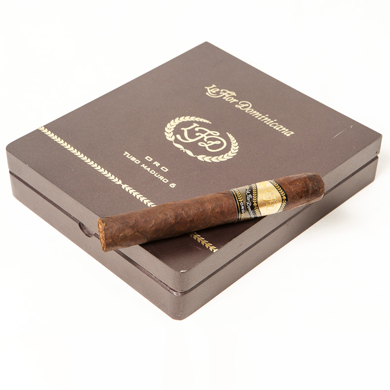 La Flor Dominicana Oro No 6