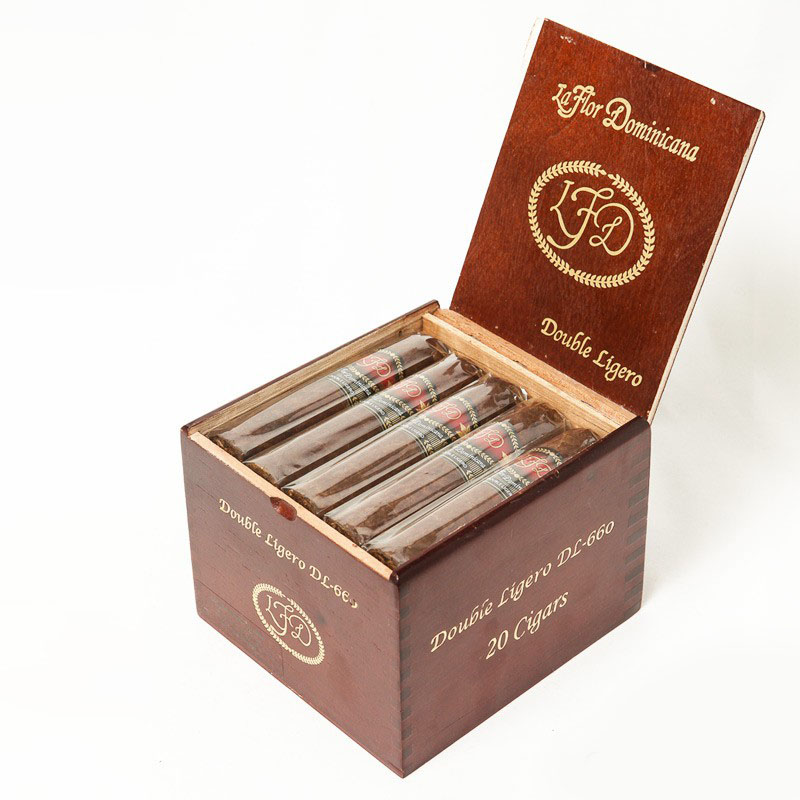 La Flor Dominicana Double Ligero L 660