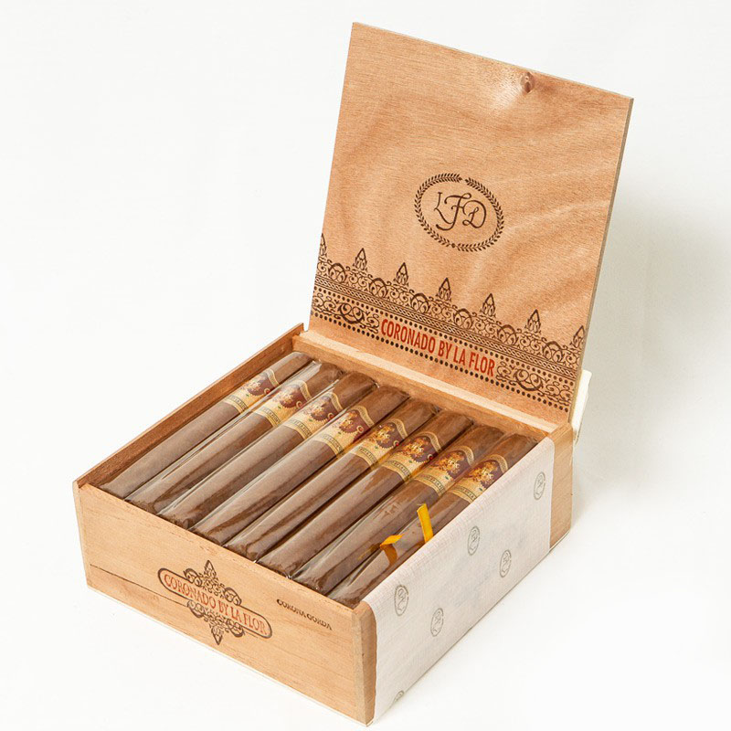 la-flor-dominicana-coronado-by-la-flor-corona-gorda.jpg