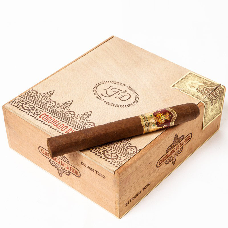 la-flor-dominicana-coronado-by-la-flor-double-toro-3.jpg
