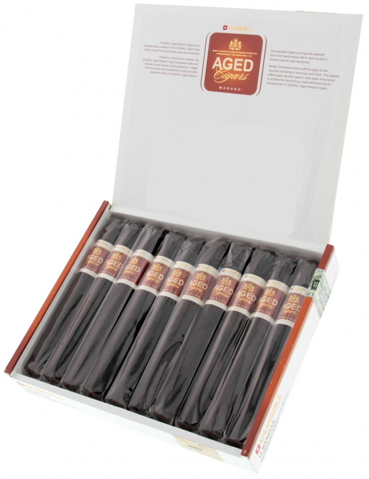 dunhill-aged-maduro-marevas-corona.jpg