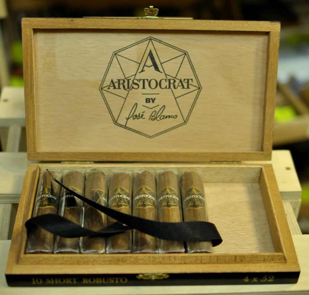 Aristocrat by Jose Blanco Short Robusto