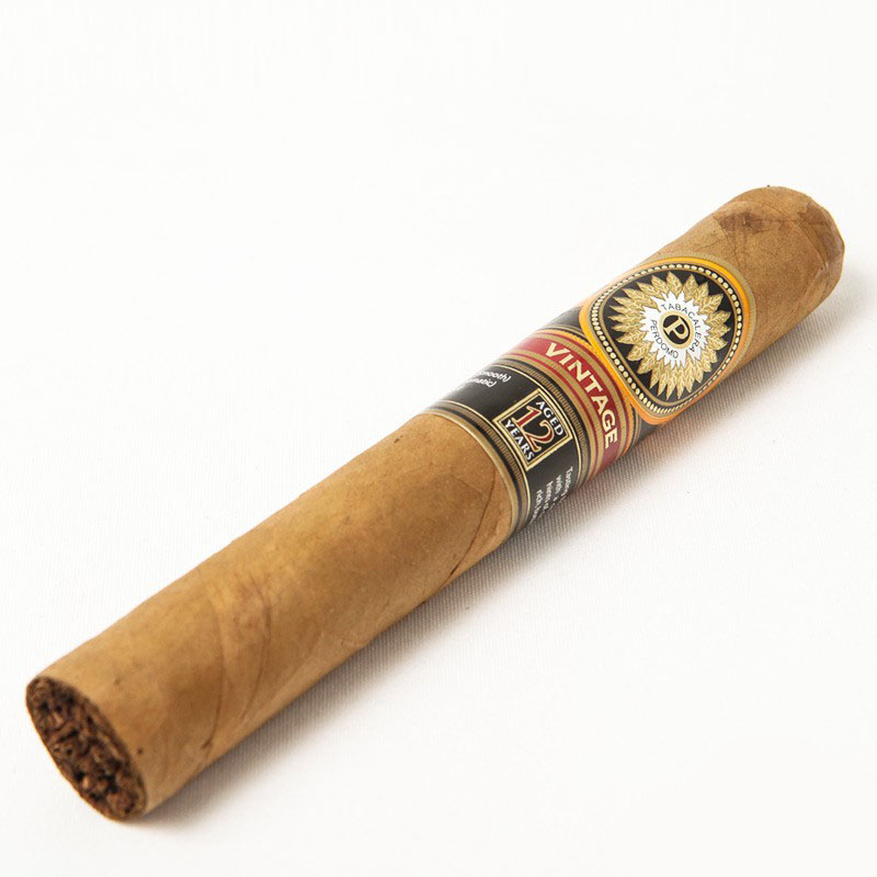perdomo-double-aged-12-years-vintage-epicure-connecticut-2.jpg