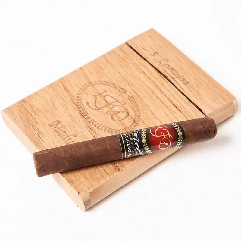 La Flor Dominicana Carajos Maduro