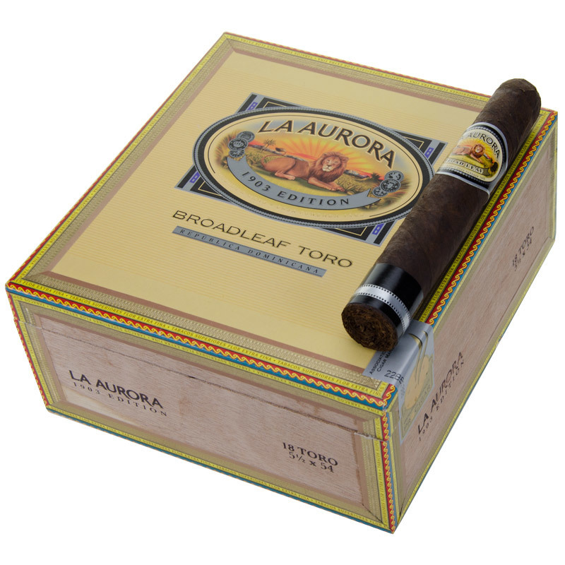 la_aurora_1903_edition_broadleaf_toro.jpg