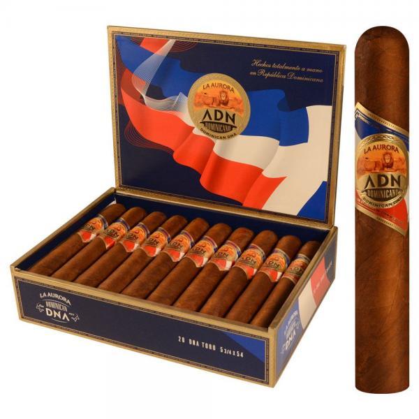 La Aurora ADN Dominicano Toro