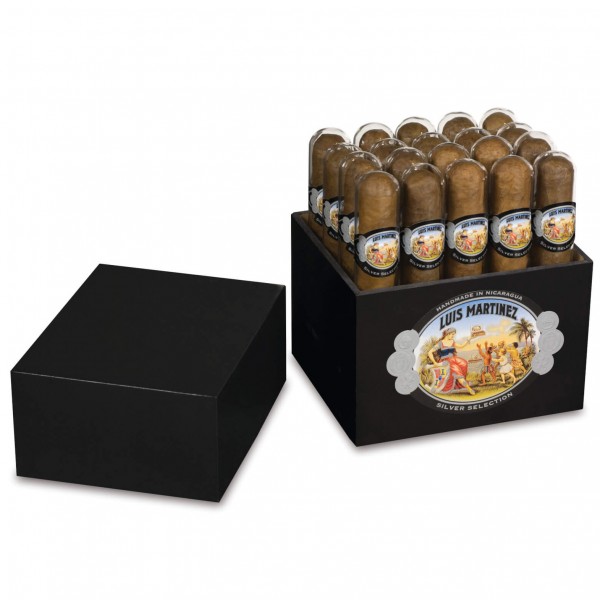 Luis Martinez Crystal Robusto