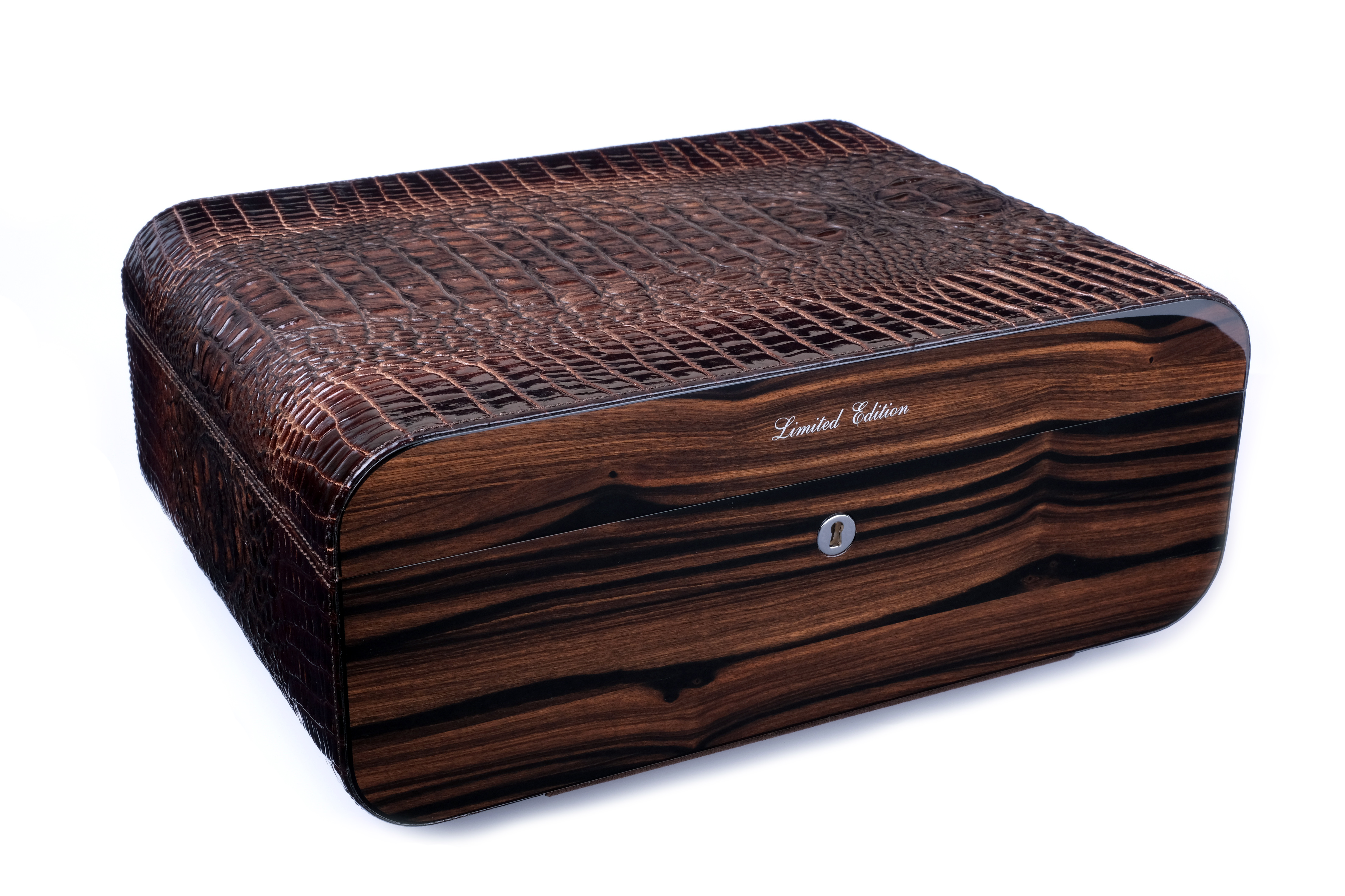 Хьюмидор Gentili Croco Dark на 75 сигар Limited Edition