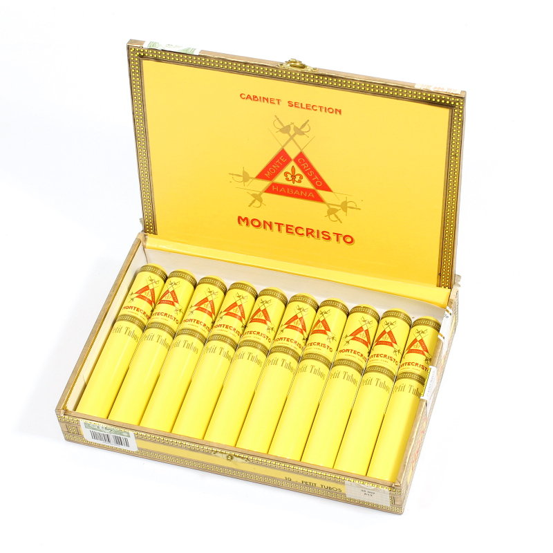 montecristo-petit-tubos-10.jpg