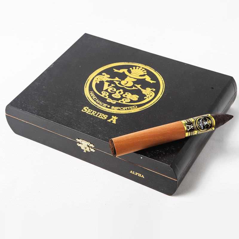 5-vegas-series-torpedo-maduro-3.jpg