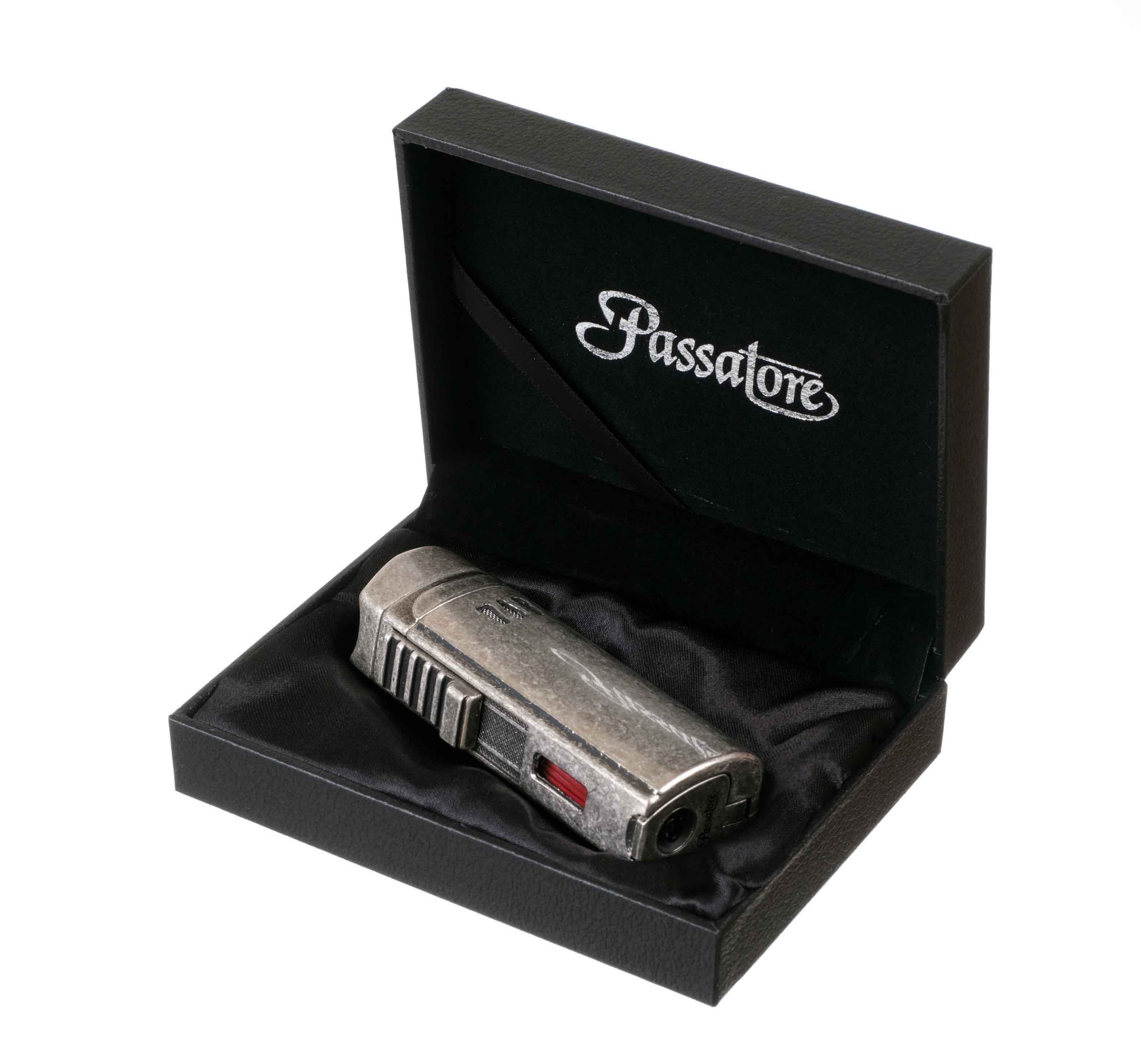 Зажигалка сигарная Passatore, тройное пламя, с пробойником и сигарным ложементом, серебристый антик