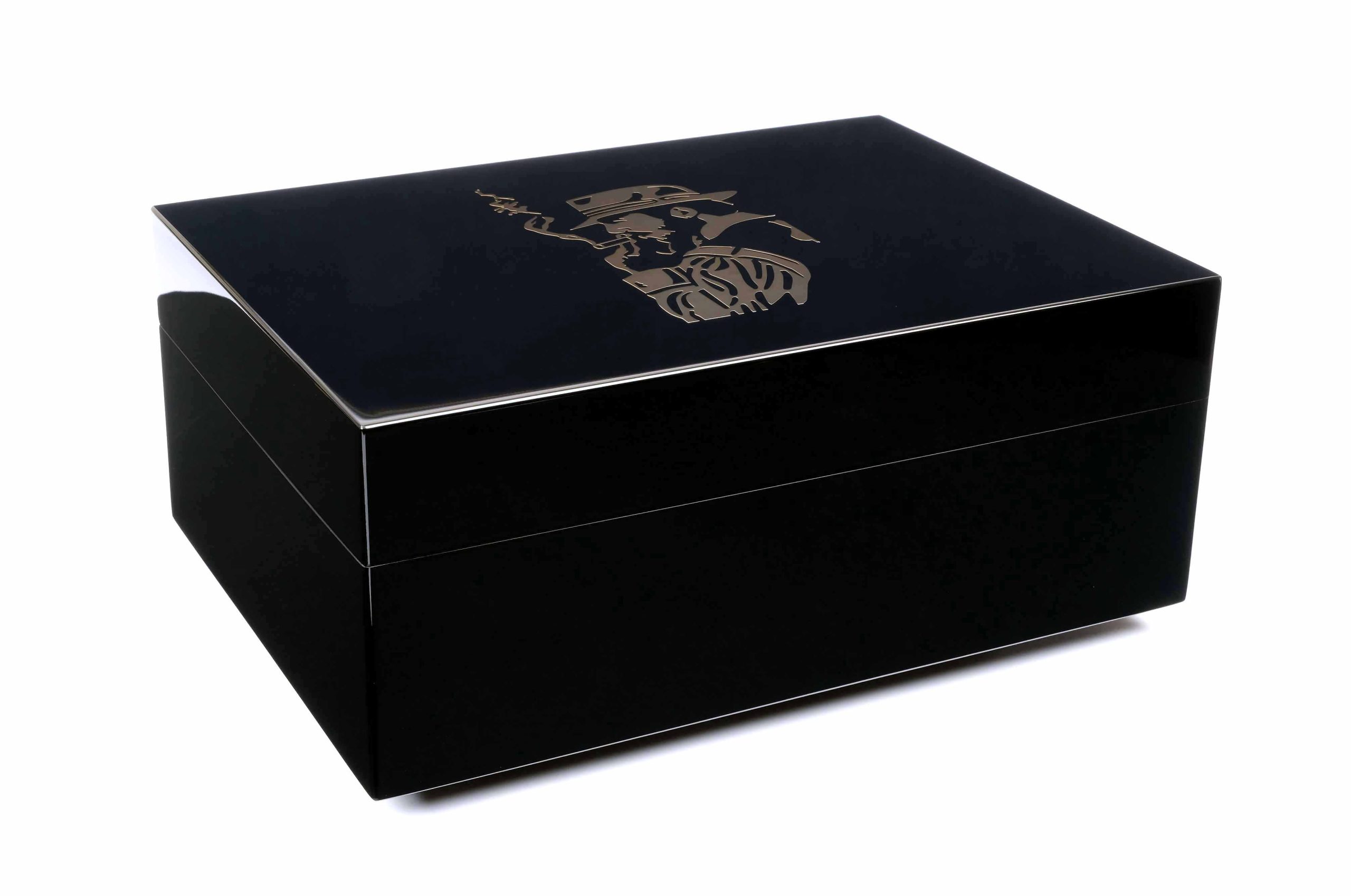 sv50-black-smoker-gold-scaled.jpg