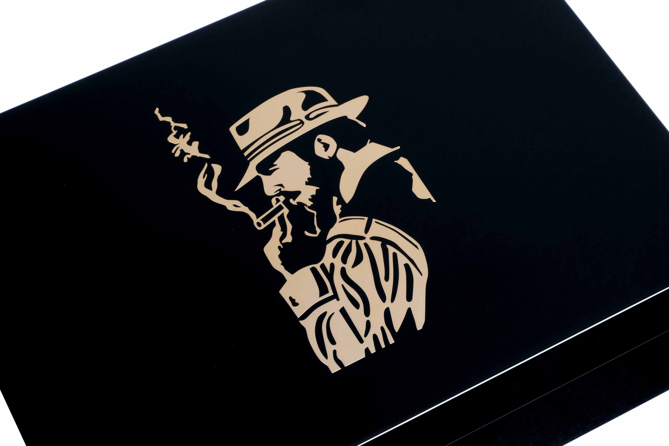 sv50-black-smoker-gold_2-scaled.jpg