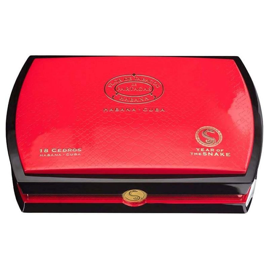 partagas-cedros18.jpg